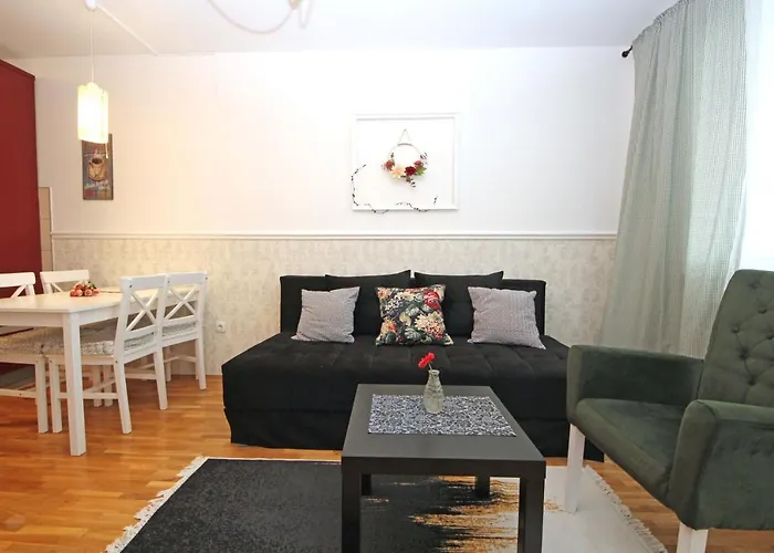 Mila - A Stylish Near Airport * Sarajevo