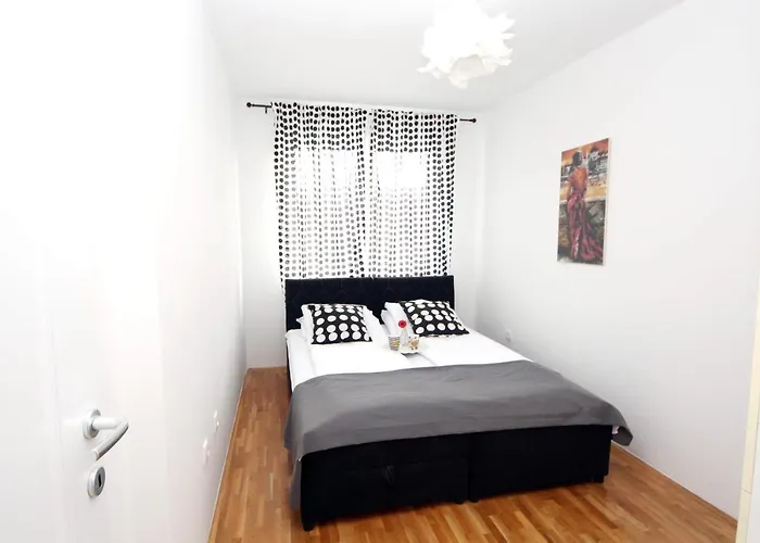 شقة Mila - A Stylish Near Airport *